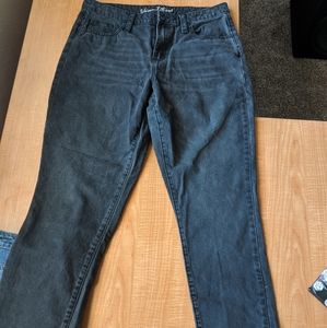Woman's Black High Rise jeans